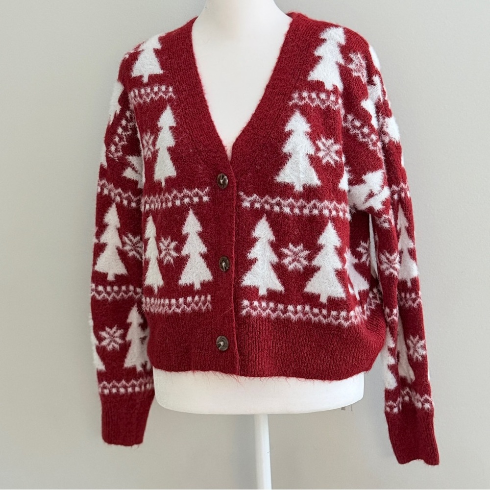 London Kaye Women's Medium Red White Women's Cardigan Christmas Tree Sweater